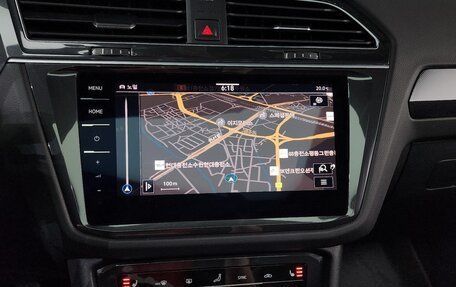 Volkswagen Tiguan II, 2021 год, 3 475 000 рублей, 12 фотография