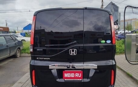 Honda Stepwgn IV, 2015 год, 1 900 000 рублей, 4 фотография