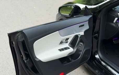 Mercedes-Benz CLA, 2019 год, 3 170 000 рублей, 21 фотография