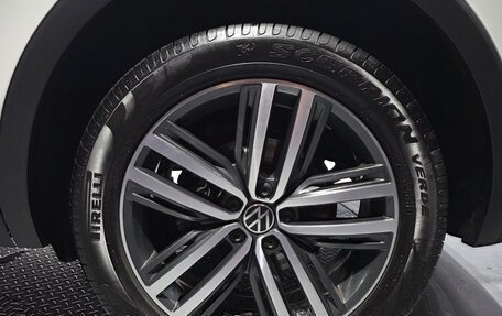 Volkswagen Tiguan II, 2023 год, 4 634 000 рублей, 27 фотография