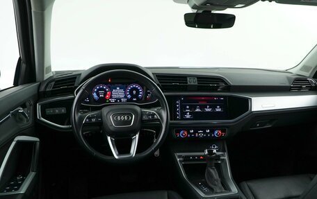Audi Q3, 2019 год, 3 749 444 рублей, 7 фотография