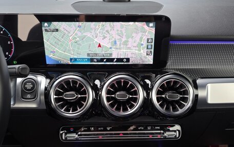 Mercedes-Benz GLB, 2022 год, 3 344 000 рублей, 13 фотография