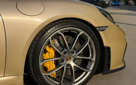 Porsche 718 Spyder, 2021 год, 18 500 000 рублей, 4 фотография