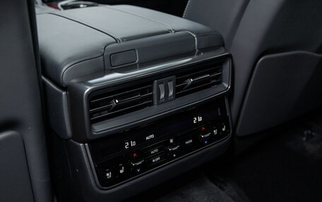 Lexus LX, 2026 год, 18 900 000 рублей, 38 фотография