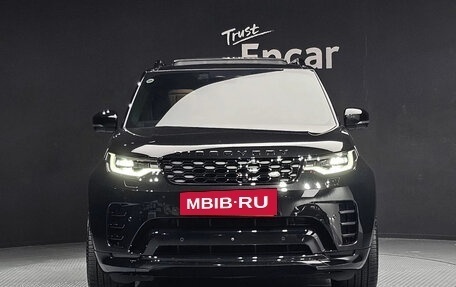 Land Rover Discovery IV, 2024 год, 8 900 000 рублей, 2 фотография