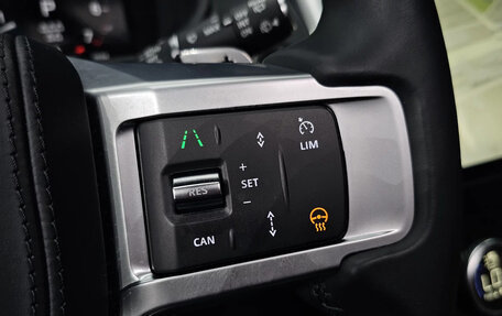 Land Rover Discovery IV, 2024 год, 8 900 000 рублей, 12 фотография