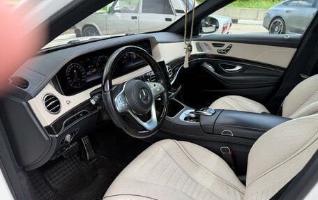 Mercedes-Benz S-Класс, 2019 год, 20 000 000 рублей, 7 фотография