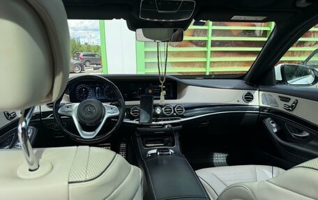 Mercedes-Benz S-Класс, 2019 год, 20 000 000 рублей, 8 фотография