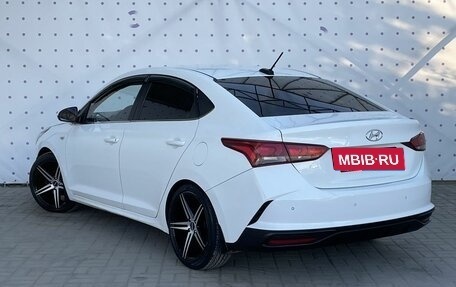 Hyundai Solaris II рестайлинг, 2017 год, 1 150 000 рублей, 5 фотография