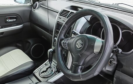 Suzuki Escudo III, 2005 год, 950 000 рублей, 8 фотография