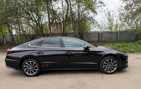 Hyundai Sonata VIII, 2022 год, 2 400 000 рублей, 4 фотография