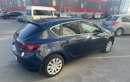 Opel Astra J, 2011 год, 750 000 рублей, 7 фотография