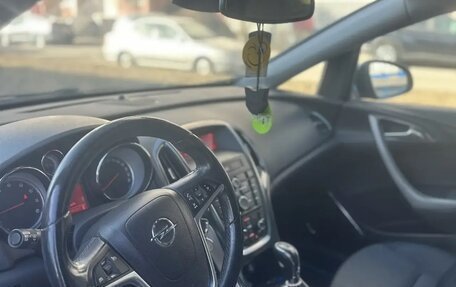 Opel Astra J, 2011 год, 750 000 рублей, 10 фотография
