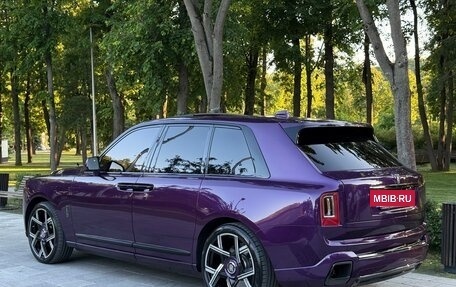Rolls-Royce Cullinan, 2018 год, 30 900 000 рублей, 4 фотография