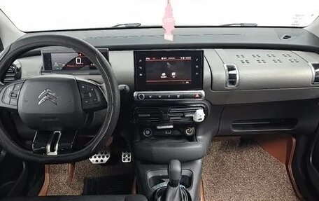 Citroen C4 Cactus I рестайлинг, 2021 год, 1 704 000 рублей, 9 фотография