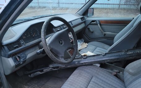 Mercedes-Benz W124, 1992 год, 130 000 рублей, 5 фотография