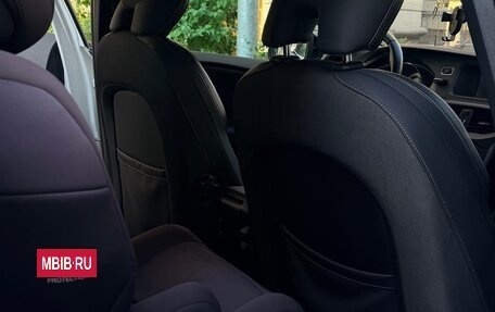 Volvo V40 II рестайлинг, 2014 год, 1 200 000 рублей, 16 фотография