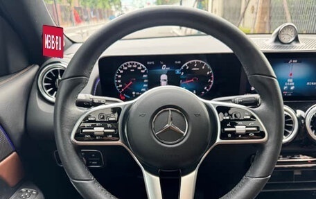 Mercedes-Benz GLB, 2022 год, 1 850 000 рублей, 15 фотография