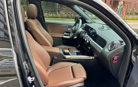 Mercedes-Benz GLB, 2022 год, 1 850 000 рублей, 17 фотография