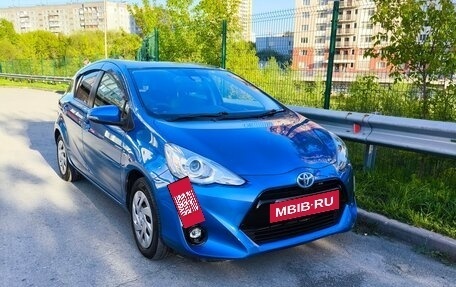 Toyota Aqua I, 2017 год, 1 050 000 рублей, 10 фотография