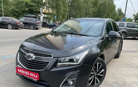 Chevrolet Cruze II, 2014 год, 970 000 рублей, 9 фотография