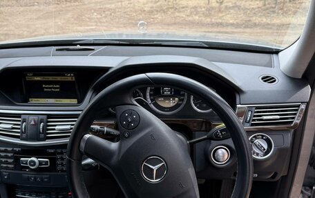 Mercedes-Benz E-Класс, 2011 год, 1 800 000 рублей, 7 фотография