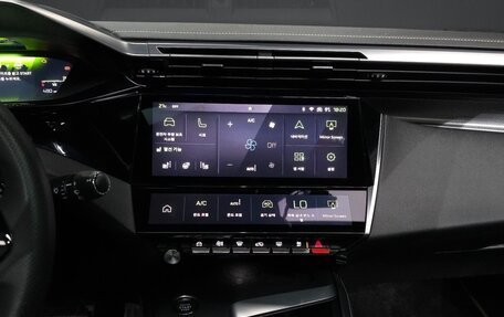 Peugeot 308, 2022 год, 1 894 000 рублей, 11 фотография