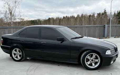 BMW 3 серия, 1992 год, 210 000 рублей, 1 фотография