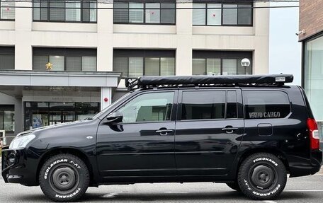 Toyota Probox I, 2022 год, 1 044 000 рублей, 2 фотография