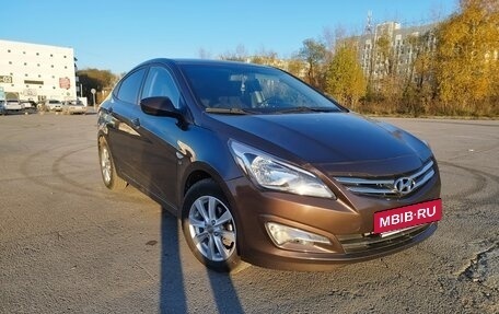 Hyundai Solaris II рестайлинг, 2016 год, 1 170 000 рублей, 3 фотография