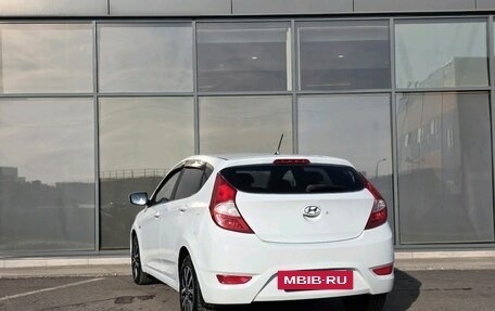 Hyundai Solaris II рестайлинг, 2011 год, 599 000 рублей, 5 фотография