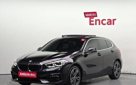 BMW 1 серия, 2021 год, 2 433 000 рублей, 1 фотография