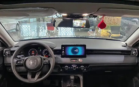Honda Vezel, 2023 год, 1 717 780 рублей, 10 фотография