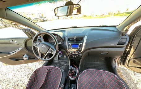 Hyundai Solaris II рестайлинг, 2011 год, 750 000 рублей, 6 фотография