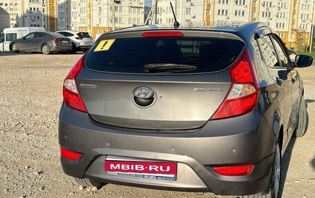 Hyundai Solaris II рестайлинг, 2011 год, 750 000 рублей, 10 фотография