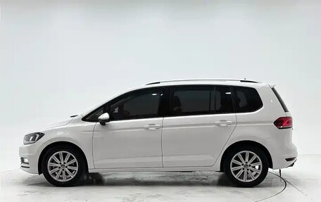 Volkswagen Touran III, 2022 год, 1 320 000 рублей, 7 фотография