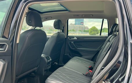 Volkswagen Tiguan II, 2022 год, 2 490 000 рублей, 10 фотография