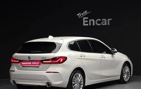 BMW 1 серия, 2020 год, 2 314 000 рублей, 4 фотография