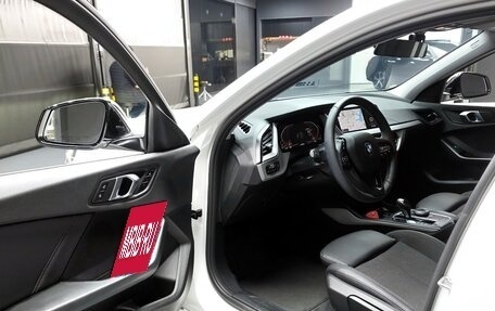 BMW 1 серия, 2020 год, 2 314 000 рублей, 7 фотография