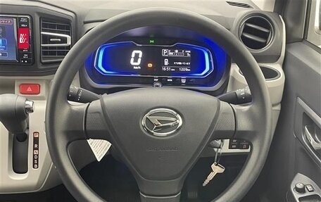 Daihatsu Mira e:S II, 2023 год, 500 000 рублей, 8 фотография