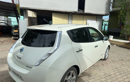 Nissan Leaf I, 2011 год, 420 000 рублей, 6 фотография