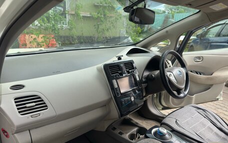 Nissan Leaf I, 2011 год, 420 000 рублей, 21 фотография