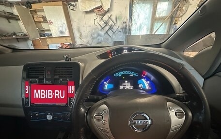 Nissan Leaf I, 2011 год, 420 000 рублей, 22 фотография