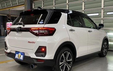 Daihatsu Rocky, 2021 год, 1 200 000 рублей, 3 фотография