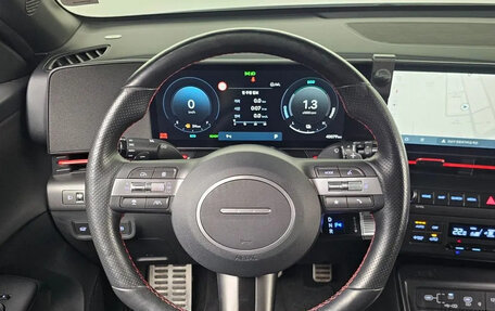 Hyundai Kona, 2023 год, 1 800 000 рублей, 9 фотография