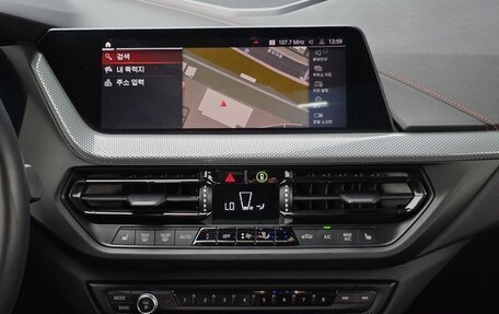 BMW 1 серия, 2021 год, 2 433 000 рублей, 11 фотография