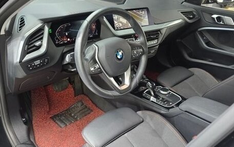 BMW 1 серия, 2021 год, 2 433 000 рублей, 8 фотография