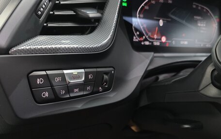 BMW 1 серия, 2021 год, 2 433 000 рублей, 20 фотография