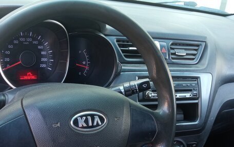 KIA Rio III рестайлинг, 2011 год, 461 000 рублей, 3 фотография
