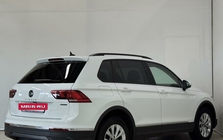 Volkswagen Tiguan II, 2021 год, 3 399 000 рублей, 8 фотография